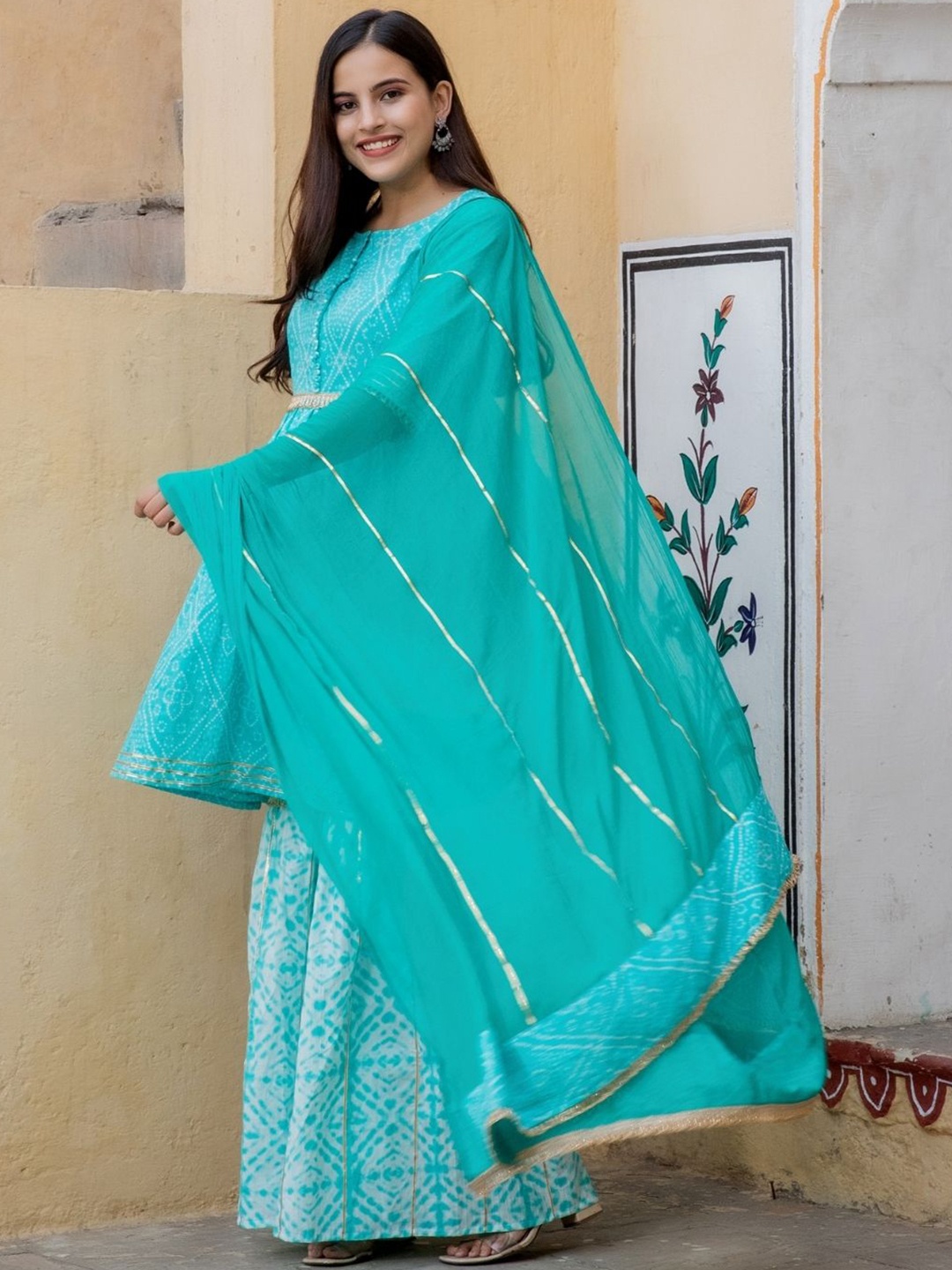 HOUSE OF JAMOTI Bandhani Printed Gotta Patti Kurta with Palazzo & With Dupatta, Blue
HOUSE OF JAMOTI Bandhani Printed Gotta Patti Kurta with Palazzo & With Dupatta, Blue