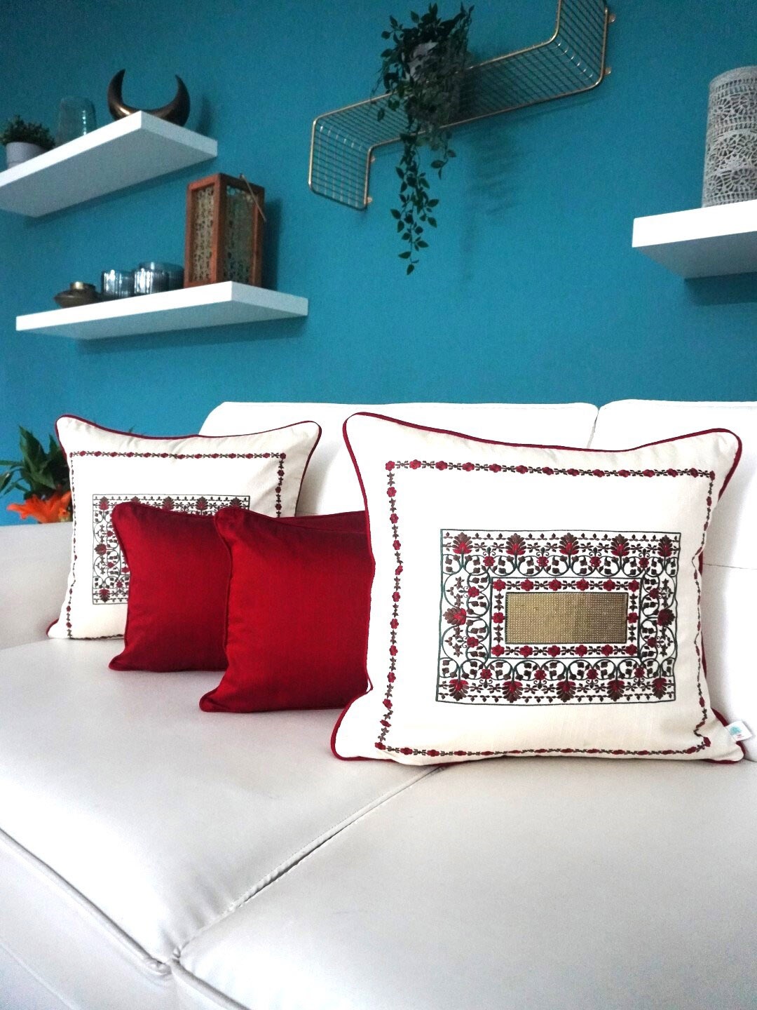 TARA- Sparkling Homes White & Maroon Set of 4 Floral Embroidered Square Cushion Covers
TARA- Sparkling Homes White & Maroon Set of 4 Floral Embroidered Square Cushion Covers