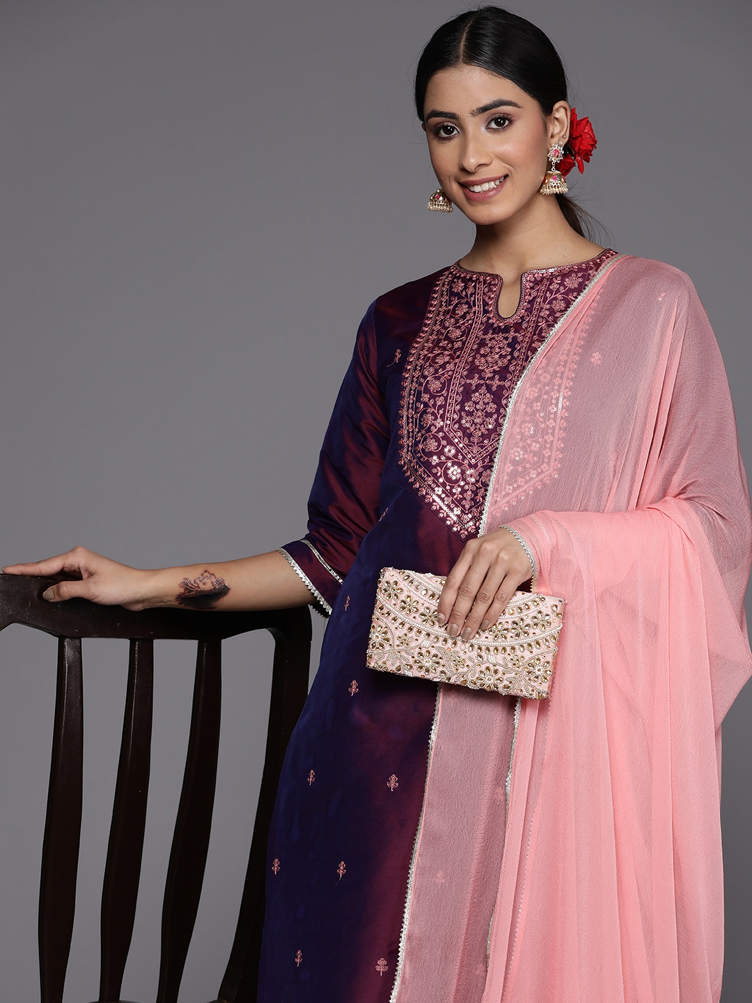 Libas Women Ethnic Motifs Embroidered Sequinned Kurta With Trousers & With Dupatta, Purple
Libas Women Ethnic Motifs Embroidered Sequinned Kurta With Trousers & With Dupatta, Purple