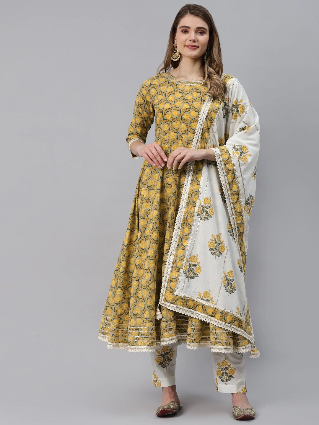 Divena Women Floral Printed Gotta Patti Pure Cotton Kurta With Trousers & Dupatta, Mustard
Divena Women Floral Printed Gotta Patti Pure Cotton Kurta With Trousers & Dupatta, Mustard