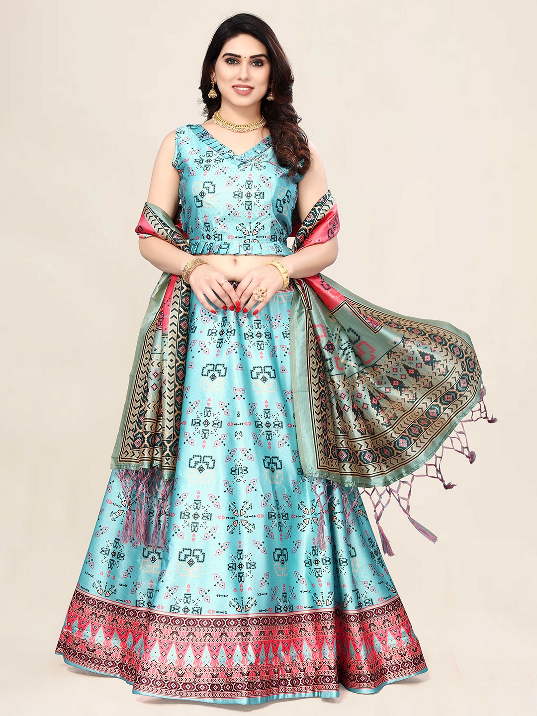Kaizen TEXO FAB Sea Green & Pink Printed Semi-Stitched Lehenga & Unstitched Blouse With Dupatta
Kaizen TEXO FAB Sea Green & Pink Printed Semi-Stitched Lehenga & Unstitched Blouse With Dupatta