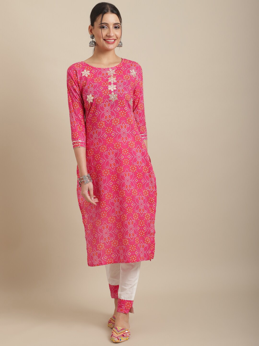 ANAISA Women Bandhani Printed Round Neck Gotta Patti Pure Cotton Kurta with Trousers, Pink
ANAISA Women Bandhani Printed Round Neck Gotta Patti Pure Cotton Kurta with Trousers, Pink
