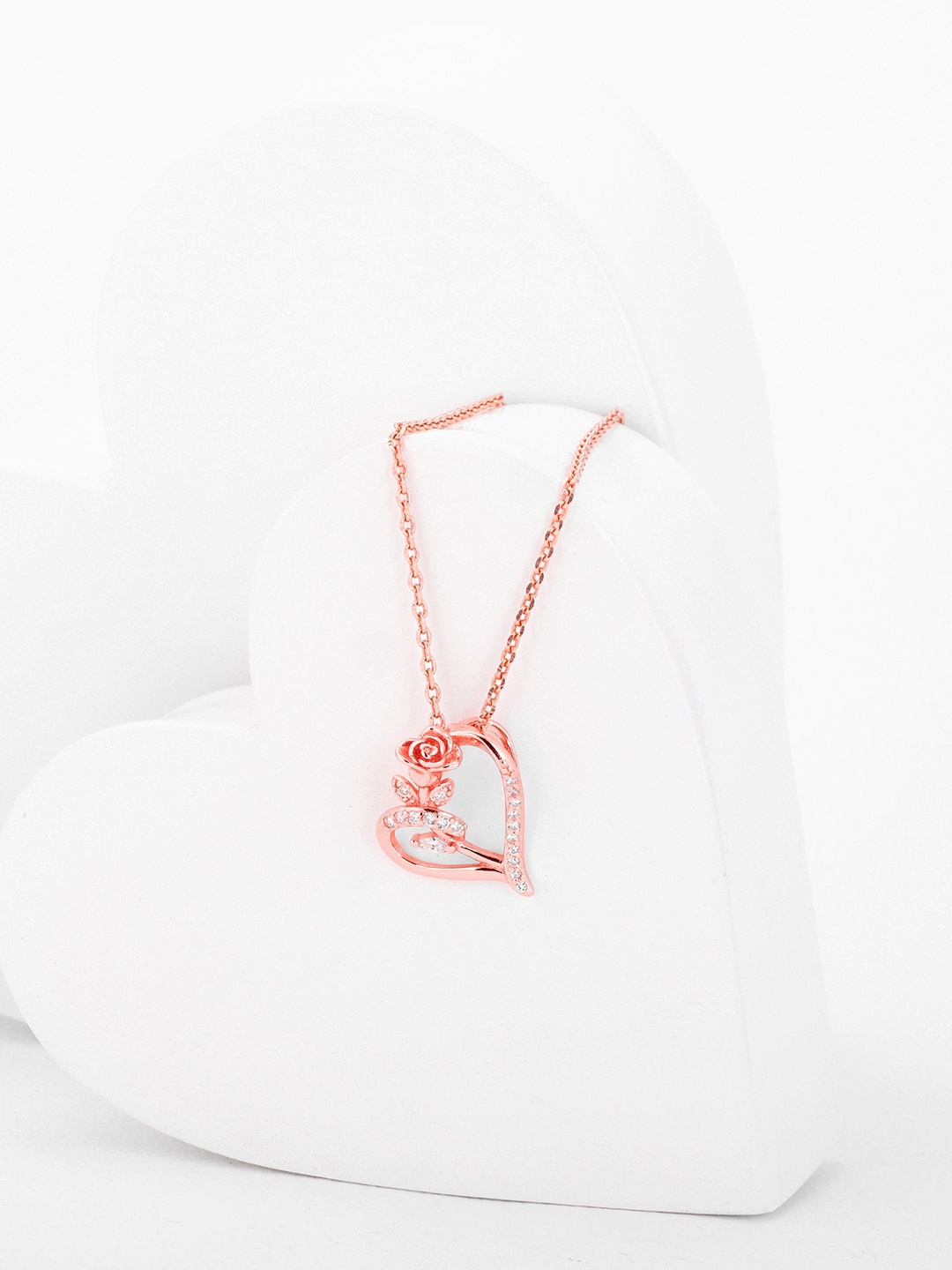 GIVA 92.5 Sterling Silver Rose Gold-Plated CZ Stone-Studded Heart Pendant With Link Chain
GIVA 92.5 Sterling Silver Rose Gold-Plated CZ Stone-Studded Heart Pendant With Link Chain