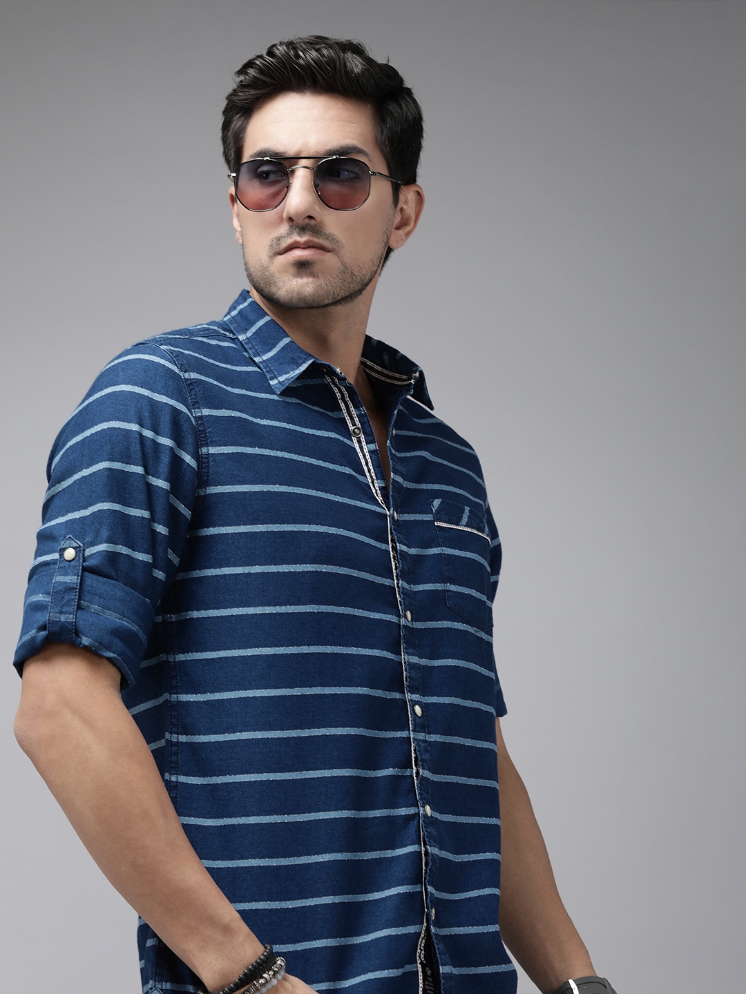The Roadster Lifestyle Co. Men Pure Cotton Horizontal Striped Casual Shirt, Navy blue
The Roadster Lifestyle Co. Men Pure Cotton Horizontal Striped Casual Shirt, Navy blue