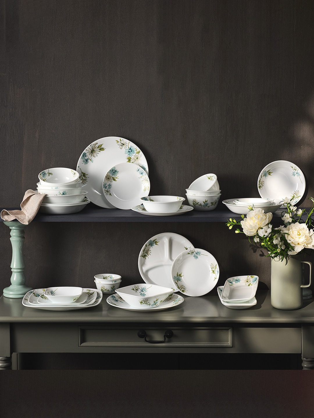 Corelle Asia Collection White & Green 6 Piece Floral Vitrelle Glass Bowls 325 ml Each
Corelle Asia Collection White & Green 6 Piece Floral Vitrelle Glass Bowls 325 ml Each