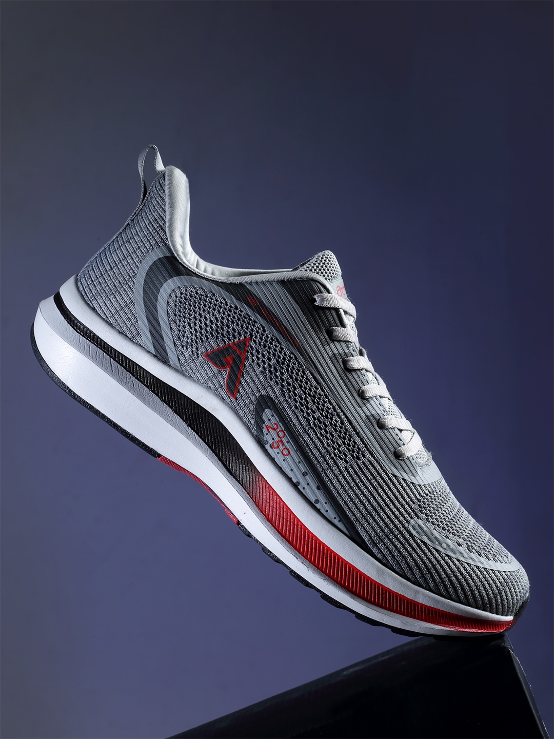 Action Men Athleo ATG Non-Marking Running Shoes, Grey