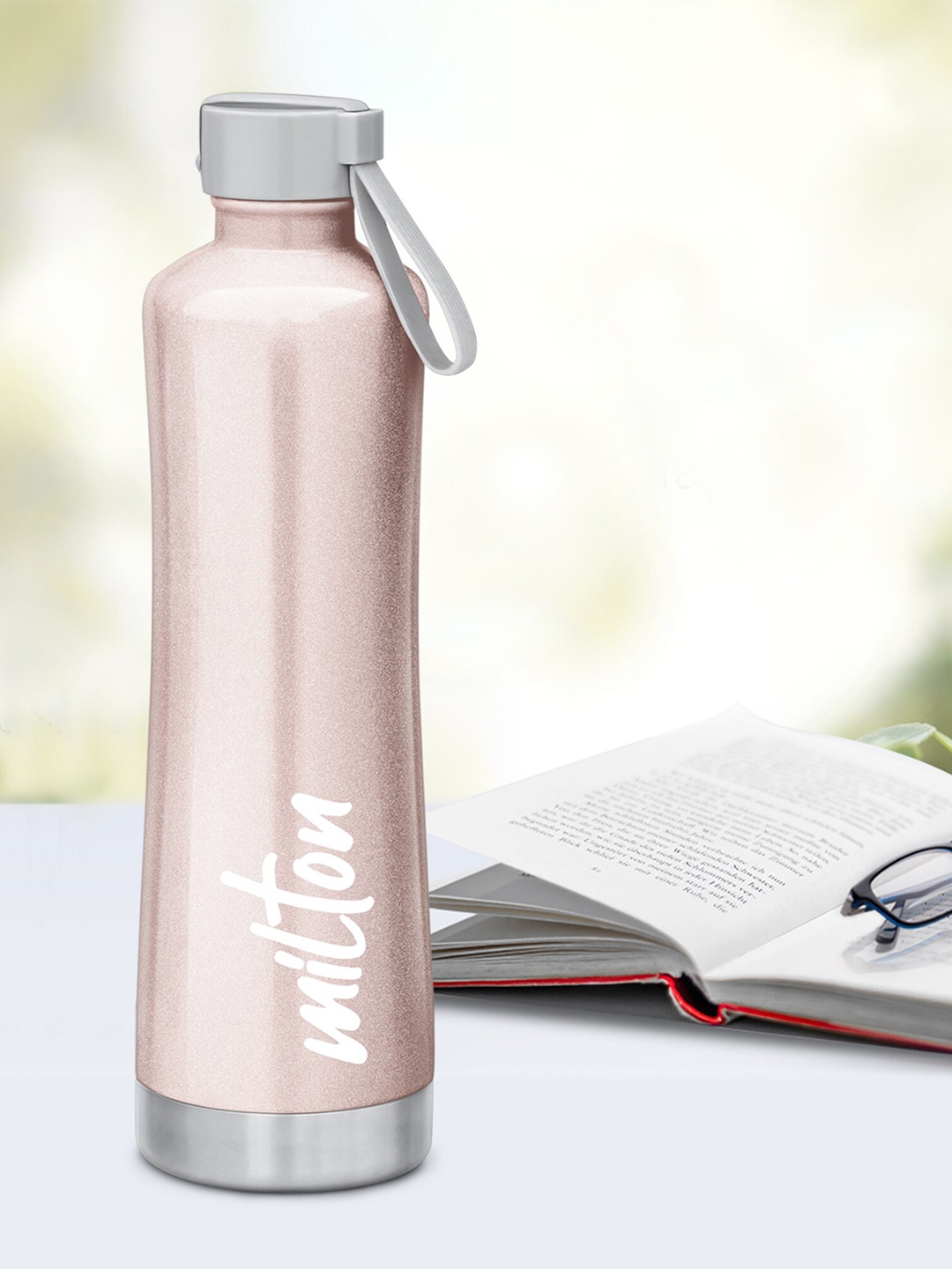 Milton New Tiara 900 Rose Gold-Toned Stainless Steel 24 Hours Hot and Cold Bottle 750 ml
Milton New Tiara 900 Rose Gold-Toned Stainless Steel 24 Hours Hot and Cold Bottle 750 ml