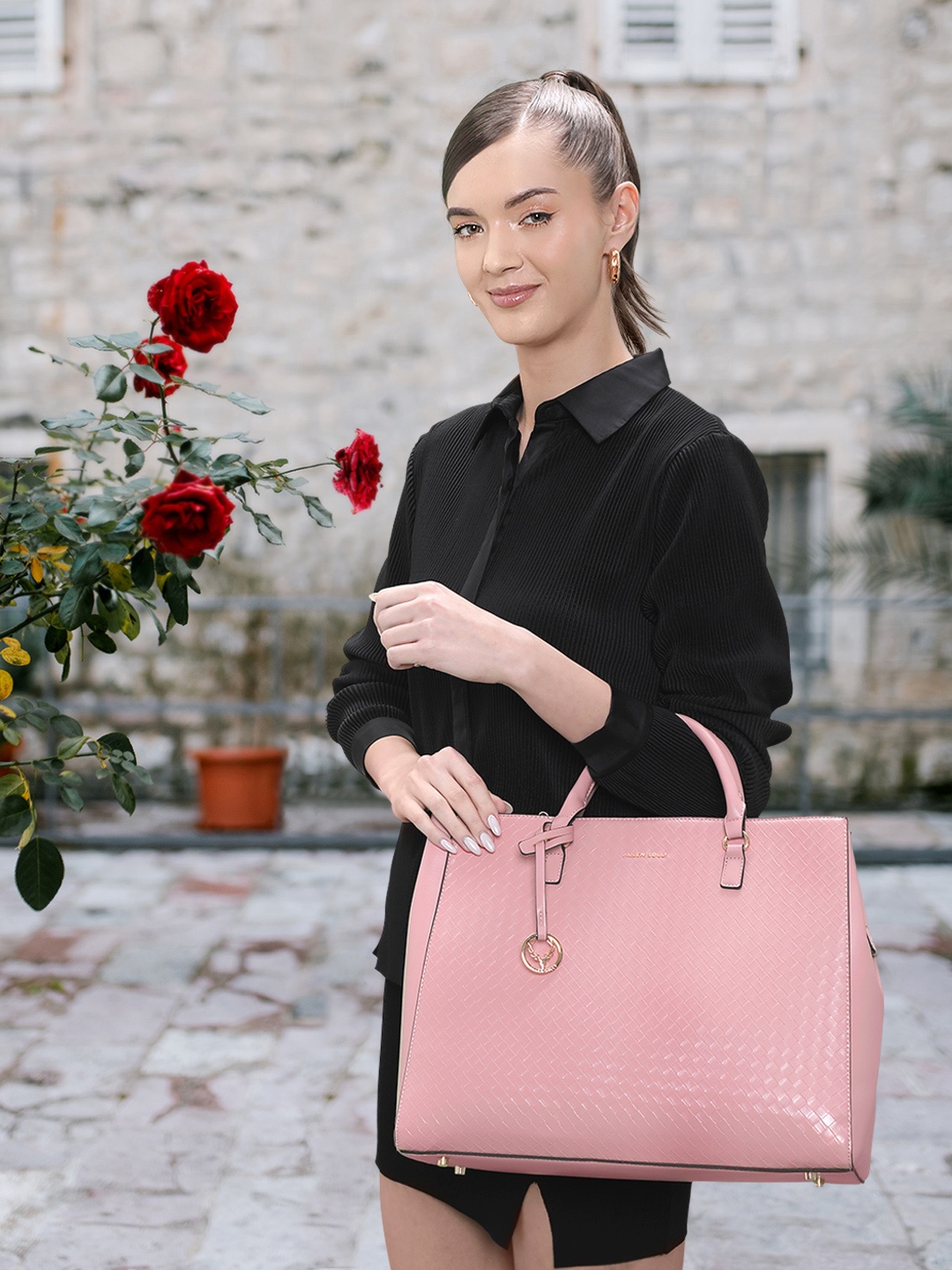 Allen Solly Geometric Textured PU Oversized Structured Laptop Handheld Bag with Tasselled, Pink
Allen Solly Geometric Textured PU Oversized Structured Laptop Handheld Bag with Tasselled, Pink