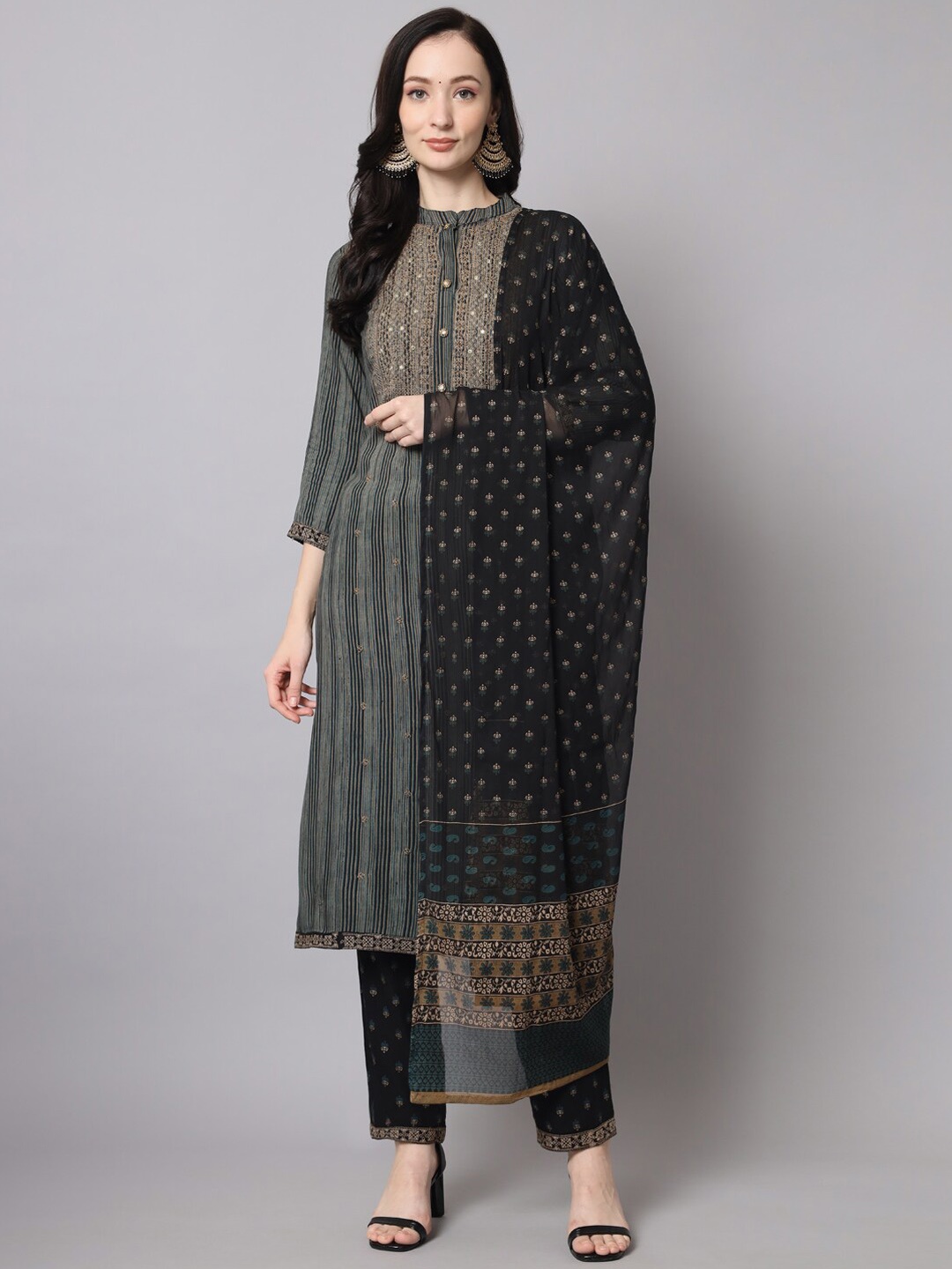 KALINI Ethnic Motifs Embroidered Mandarin Collar Kurta with Trousers & Dupatta, Teal
KALINI Ethnic Motifs Embroidered Mandarin Collar Kurta with Trousers & Dupatta, Teal