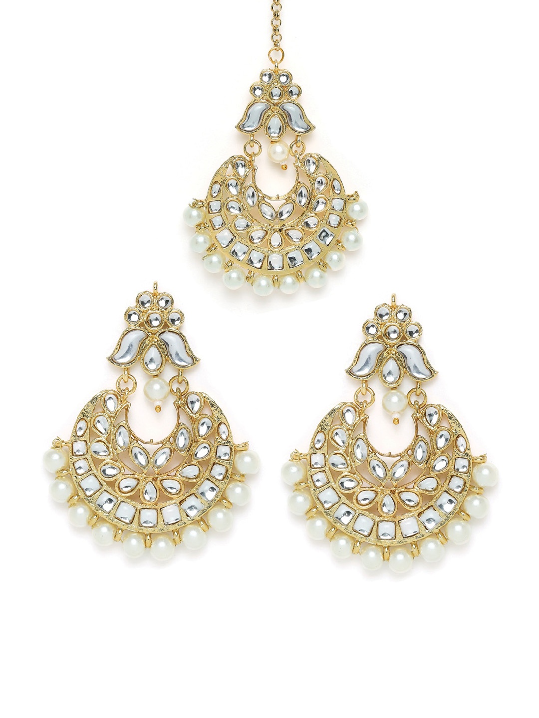 OOMPH Kundan & Pearl Lotus Design Maangtikka Set with Chandbali Earring Jewellery Set, Gold
OOMPH Kundan & Pearl Lotus Design Maangtikka Set with Chandbali Earring Jewellery Set, Gold