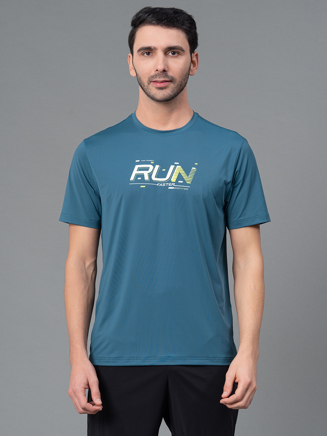 Red Tape Men Graphic Print Nylon Elastane Round Neck Activewear Half Sleeve T-Shirt, Teal
Red Tape Men Graphic Print Nylon Elastane Round Neck Activewear Half Sleeve T-Shirt, Teal