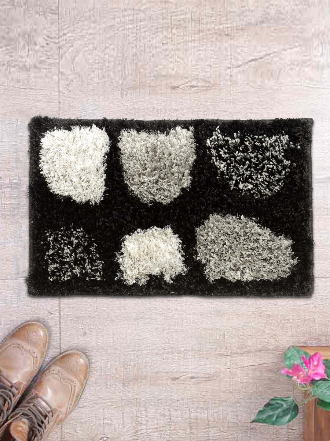 ROMEE Black Door Mat
