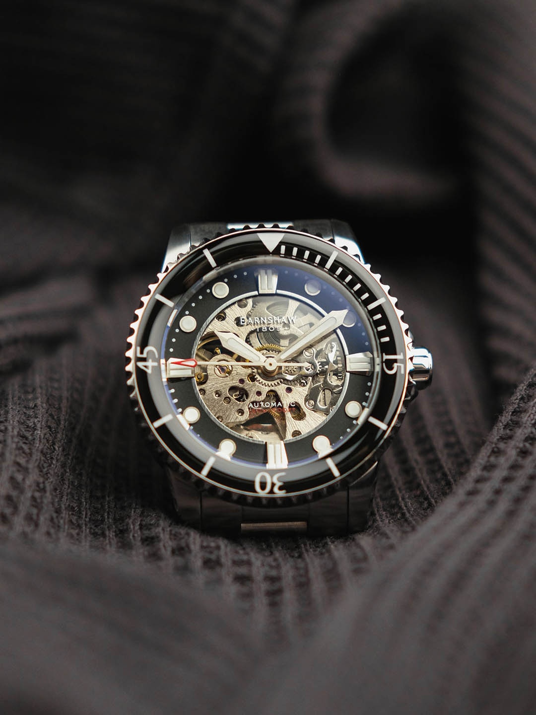 EARNSHAW Men Embellished Dial & Bracelet Style Straps Analogue Watch ES-8185-11, Black
EARNSHAW Men Embellished Dial & Bracelet Style Straps Analogue Watch ES-8185-11, Black