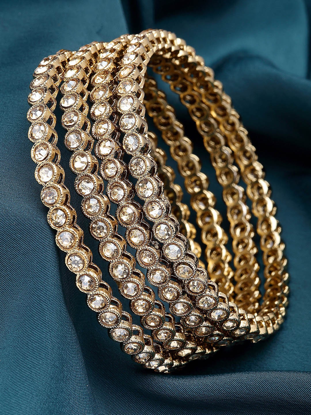 KARATCART Set Of 4 Gold-Plated Kundan Studded Bangles
