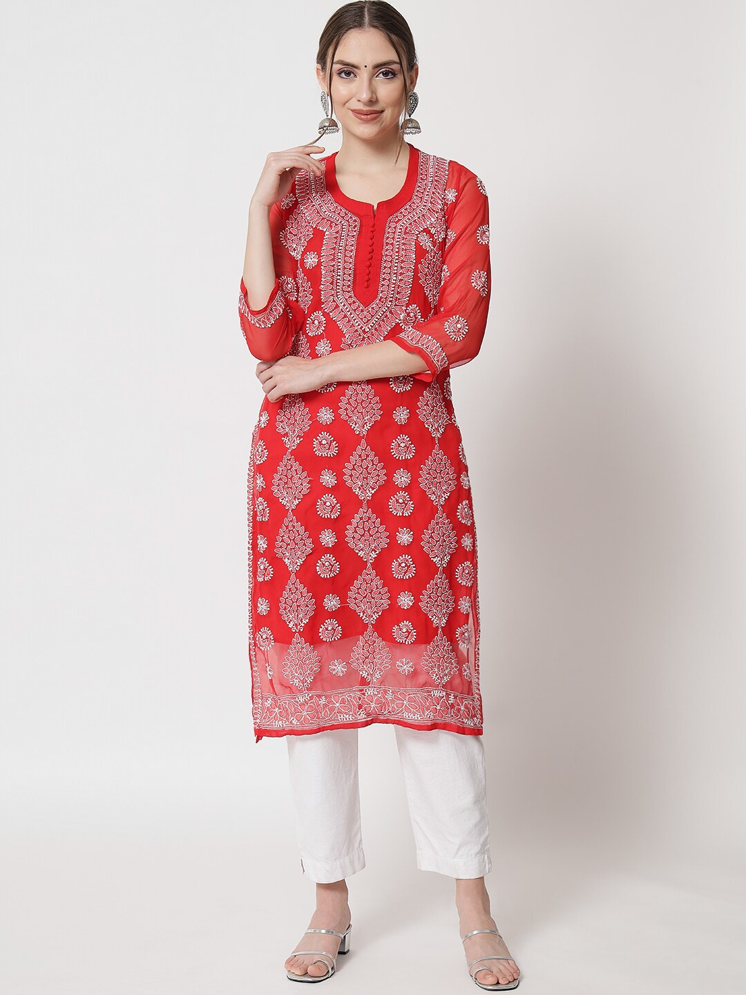 PARAMOUNT CHIKAN Ethnic Motifs Embroidered Chikankari Georgette Kurta with Trousers, Red
PARAMOUNT CHIKAN Ethnic Motifs Embroidered Chikankari Georgette Kurta with Trousers, Red