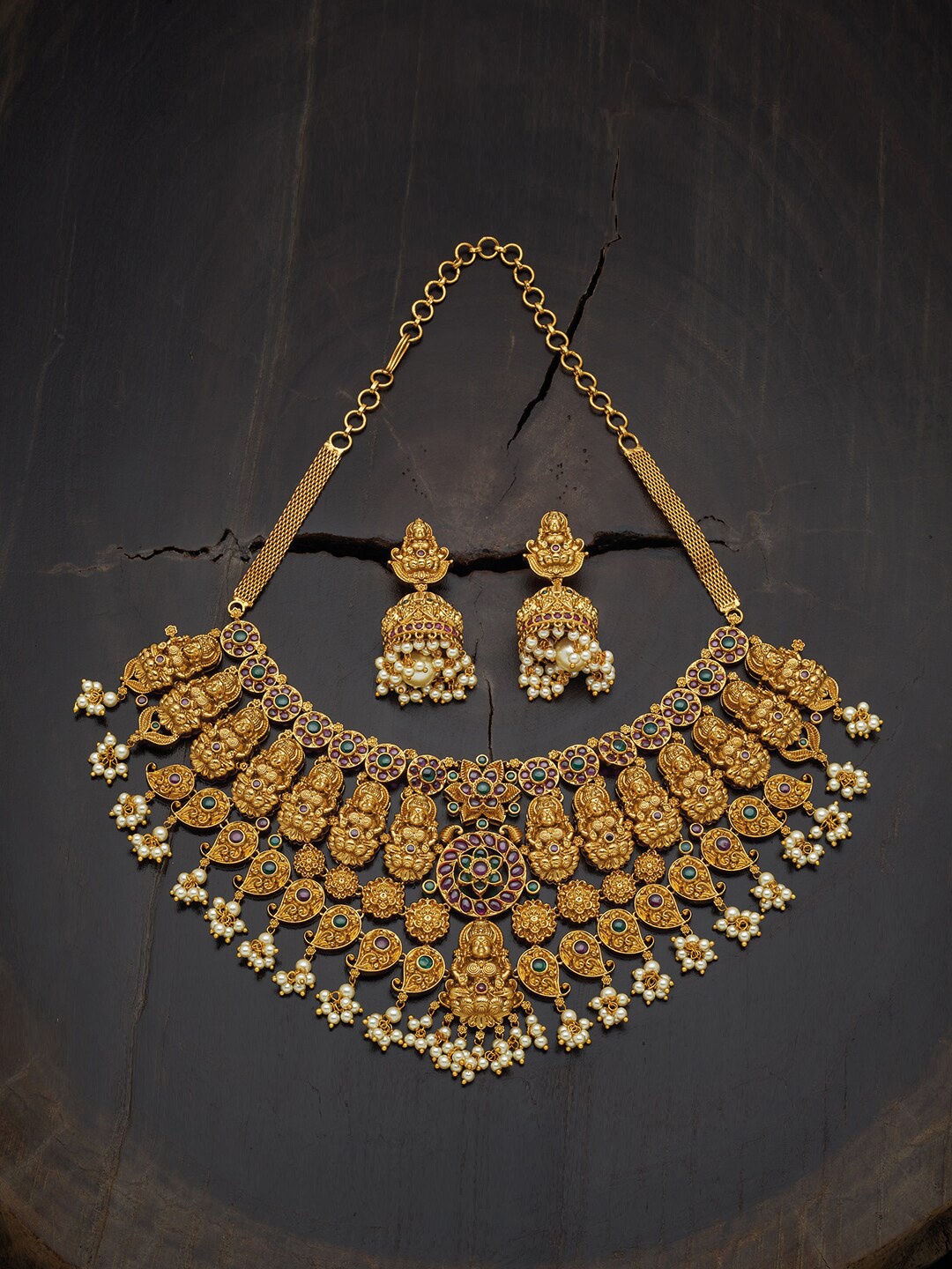 Kushal's Fashion Jewellery Gold-Plated Stone Studded & Beaded Antique Jewellery Set, Green
Kushal's Fashion Jewellery Gold-Plated Stone Studded & Beaded Antique Jewellery Set, Green