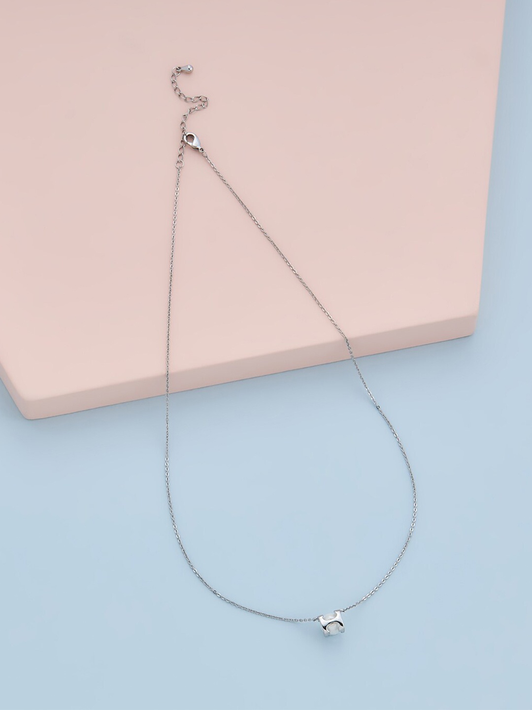 Kushal's Fashion Jewellery Women Rhodium-Plated Stone Studded Chain With Pendant, White
Kushal's Fashion Jewellery Women Rhodium-Plated Stone Studded Chain With Pendant, White