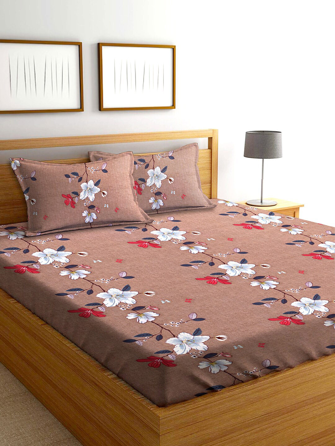 AEROHAVEN Brown & White Floral 210 TC Flat Cotton King Bedsheet with 2 Pillow Covers 
AEROHAVEN Brown & White Floral 210 TC Flat Cotton King Bedsheet with 2 Pillow Covers