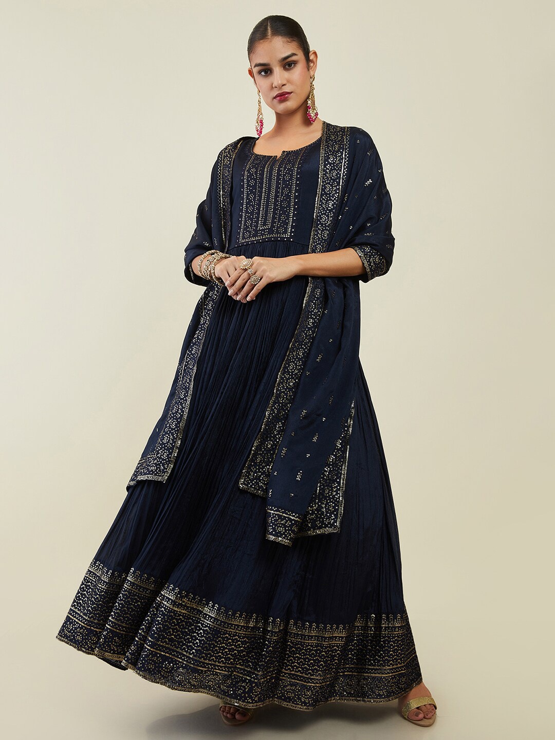 Soch Women Yoke Design Sequinned Pure Cotton Kurta with Churidar & Dupatta, Navy blue
Soch Women Yoke Design Sequinned Pure Cotton Kurta with Churidar & Dupatta, Navy blue