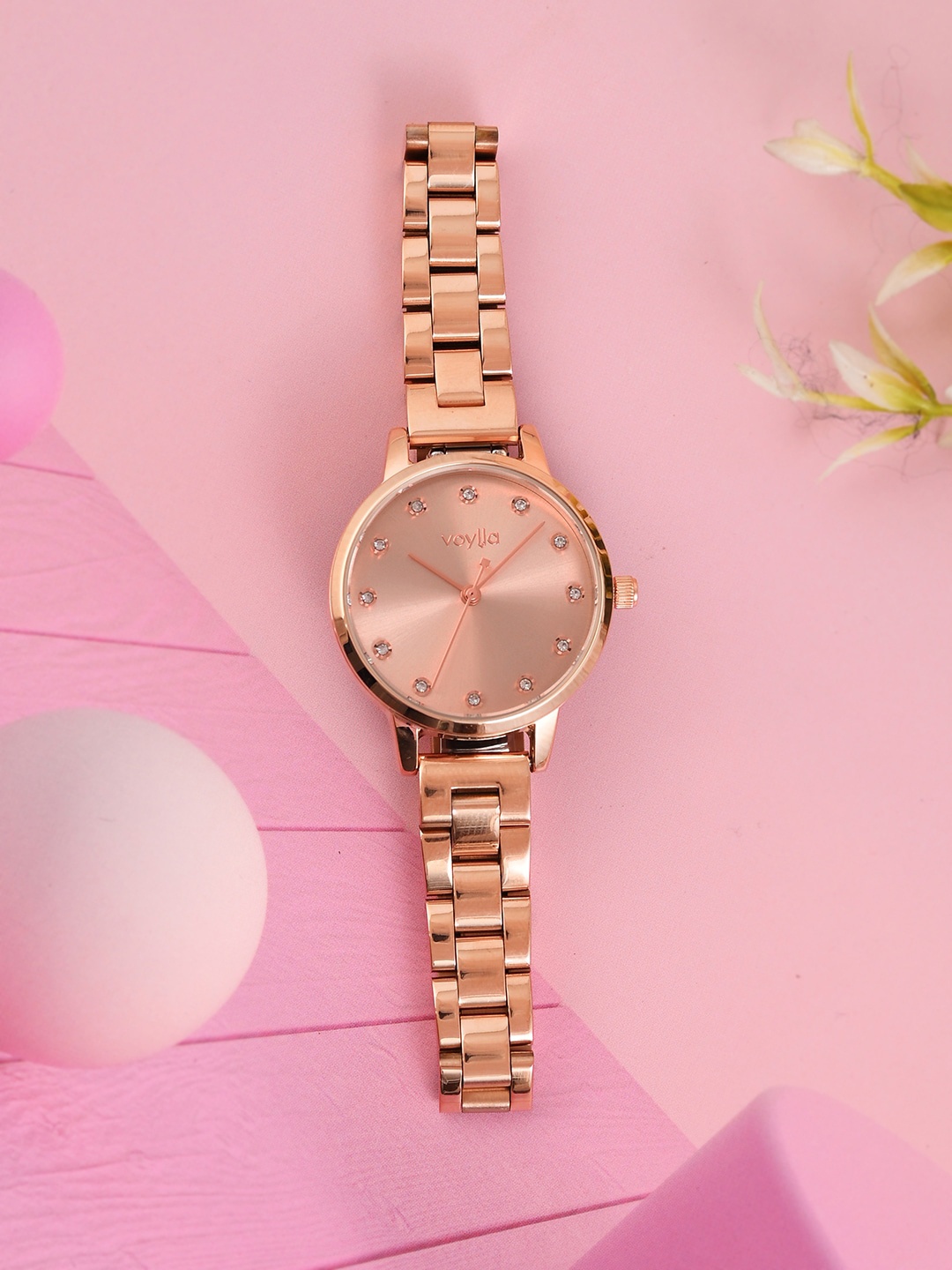 Voylla Women Embellished Dial & Stainless Steel Bracelet Style Straps Watch 8905124490091, Rose gold
Voylla Women Embellished Dial & Stainless Steel Bracelet Style Straps Watch 8905124490091, Rose gold
