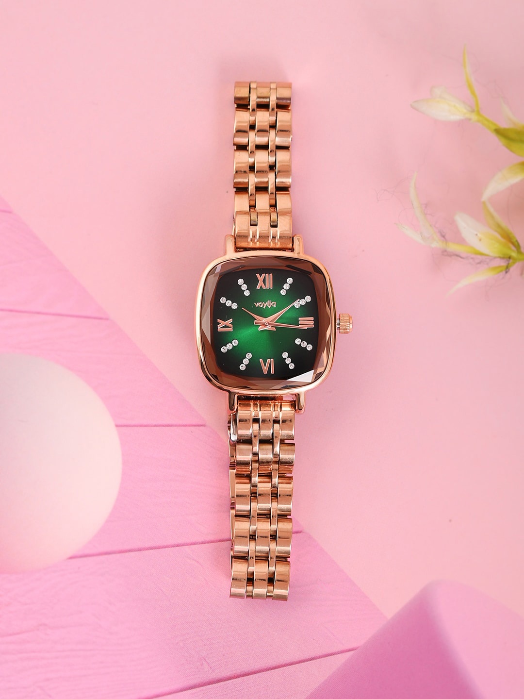 Voylla Women Embellished Dial & Bracelet Style Straps Analogue Watch 8905124490565, Rose gold
Voylla Women Embellished Dial & Bracelet Style Straps Analogue Watch 8905124490565, Rose gold