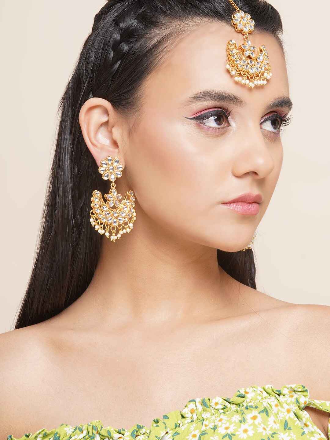 Anouk Gold-Plated Stone-Studded & Pearl Beaded Maangtikaa & Chandbali Earrings Set, White
Anouk Gold-Plated Stone-Studded & Pearl Beaded Maangtikaa & Chandbali Earrings Set, White
