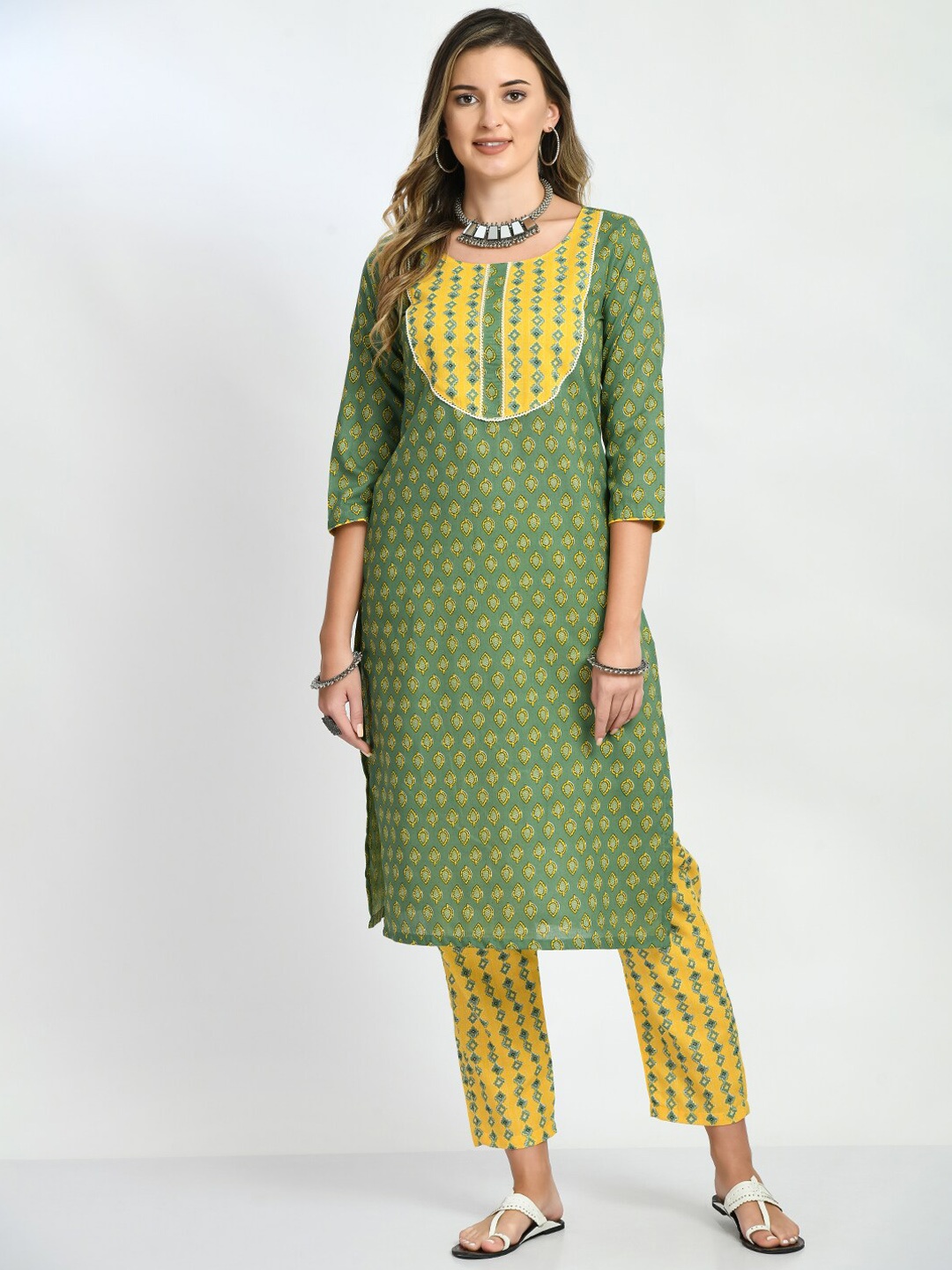Akshatani Women Ethnic Motifs Printed Pure Cotton Kurta with Trousers & Dupatta, Green
Akshatani Women Ethnic Motifs Printed Pure Cotton Kurta with Trousers & Dupatta, Green
