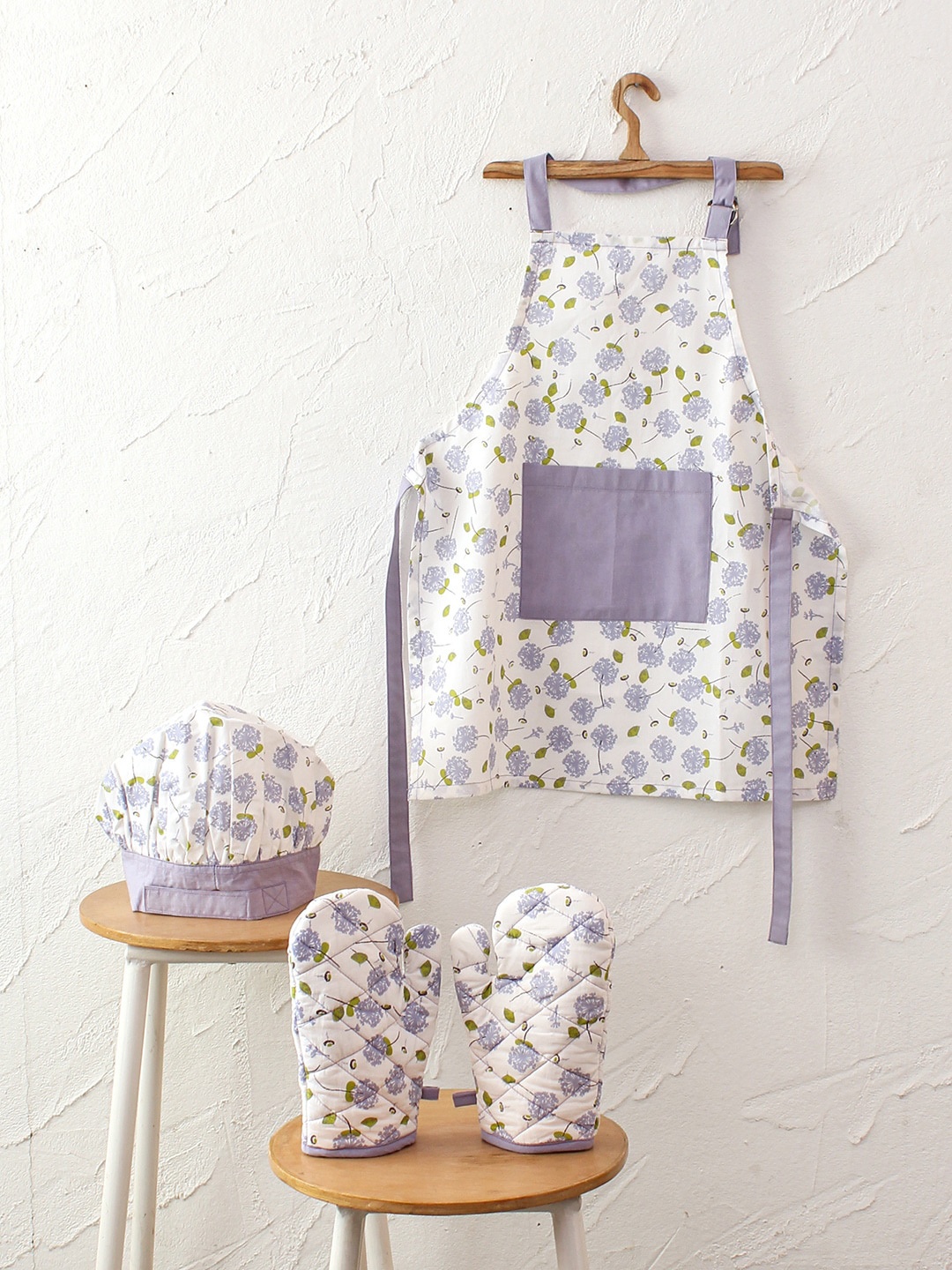 House This The Pretty Puffballs White & Purple 4 Pieces Printed Cotton Kitchen Linen Sets
House This The Pretty Puffballs White & Purple 4 Pieces Printed Cotton Kitchen Linen Sets