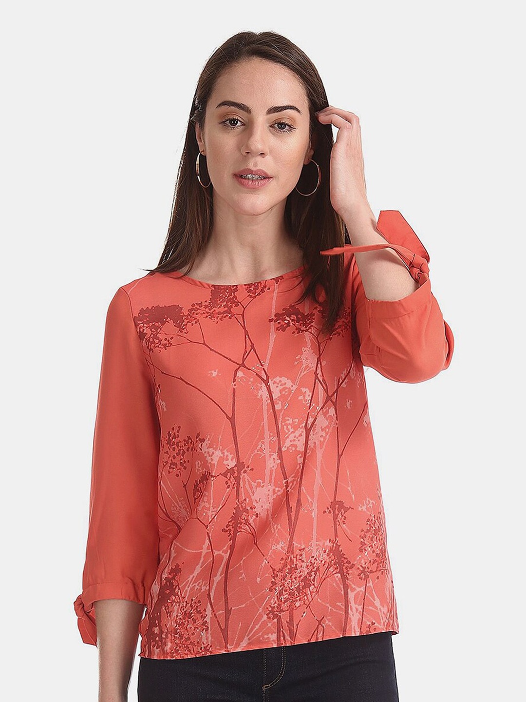 V-Mart Abstract Print Tie-Up Closure Top, Pink
