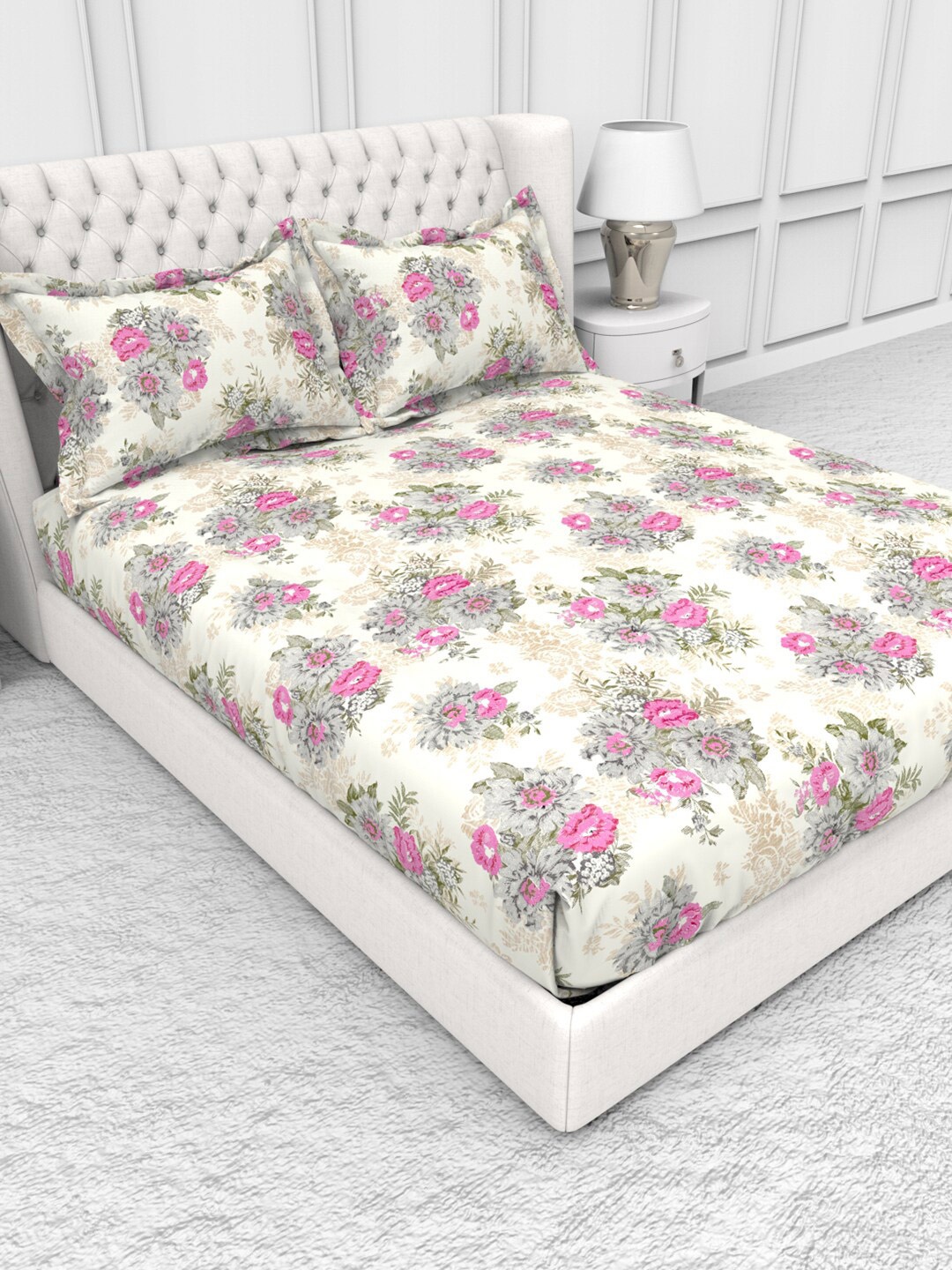 THE WHITE MOSS Carmel Pink Floral 220 TC Fitted King Bedsheet with 2 Pillow Covers
THE WHITE MOSS Carmel Pink Floral 220 TC Fitted King Bedsheet with 2 Pillow Covers