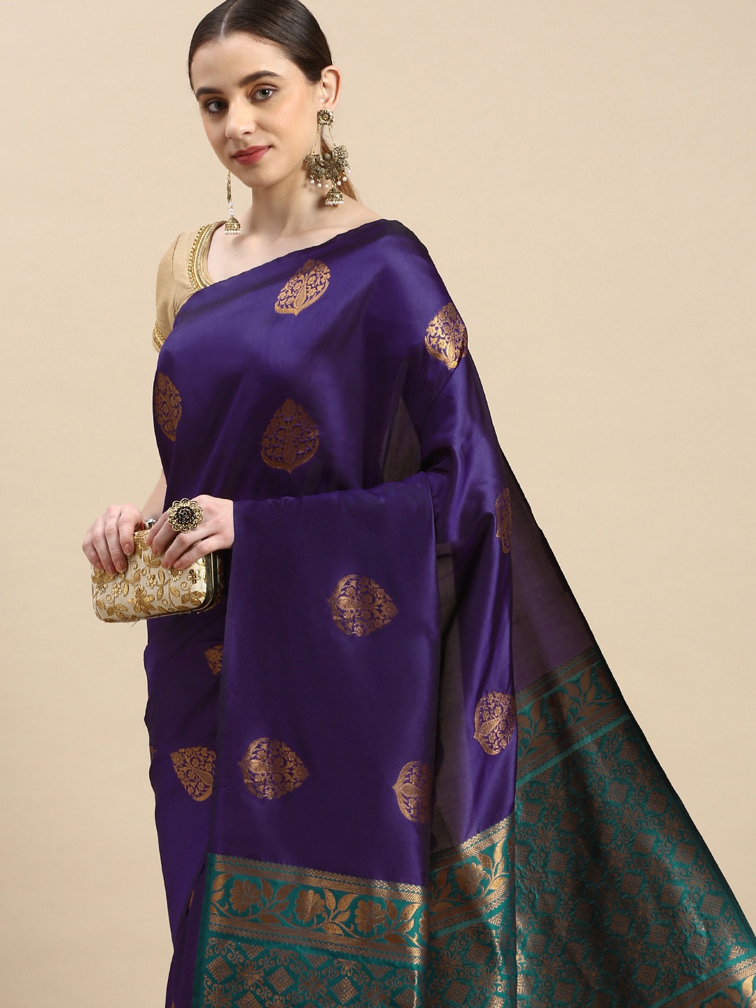 Royal Rajgharana Saree Woven Design Ethnic Motifs Zari Pure Silk Banarasi Saree, Purple
Royal Rajgharana Saree Woven Design Ethnic Motifs Zari Pure Silk Banarasi Saree, Purple