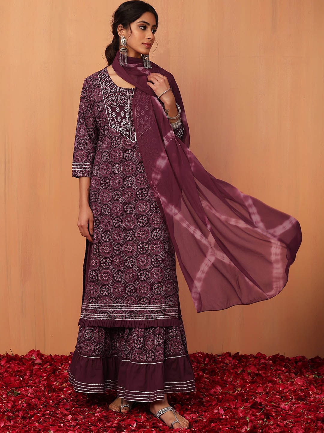 INDYA Women Ethnic Motif Printed Mirror Work Pure Cotton Kurta With Sharara & Dupatta, Purple
INDYA Women Ethnic Motif Printed Mirror Work Pure Cotton Kurta With Sharara & Dupatta, Purple