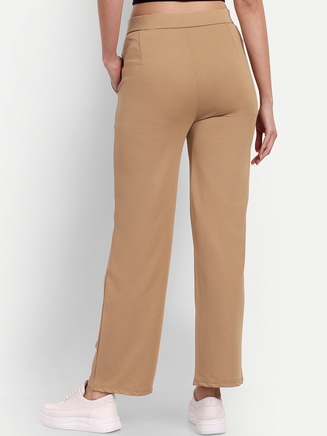 BROADSTAR Women Relaxed Straight Leg Straight Fit High-Rise Easy Wash Trousers, Gold
BROADSTAR Women Relaxed Straight Leg Straight Fit High-Rise Easy Wash Trousers, Gold