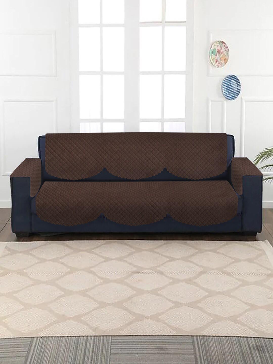 HOSTA HOMES Brown Self-Design Velvet Quilted 3-Seater Sofa Cover With Arm Rest Cover
HOSTA HOMES Brown Self-Design Velvet Quilted 3-Seater Sofa Cover With Arm Rest Cover