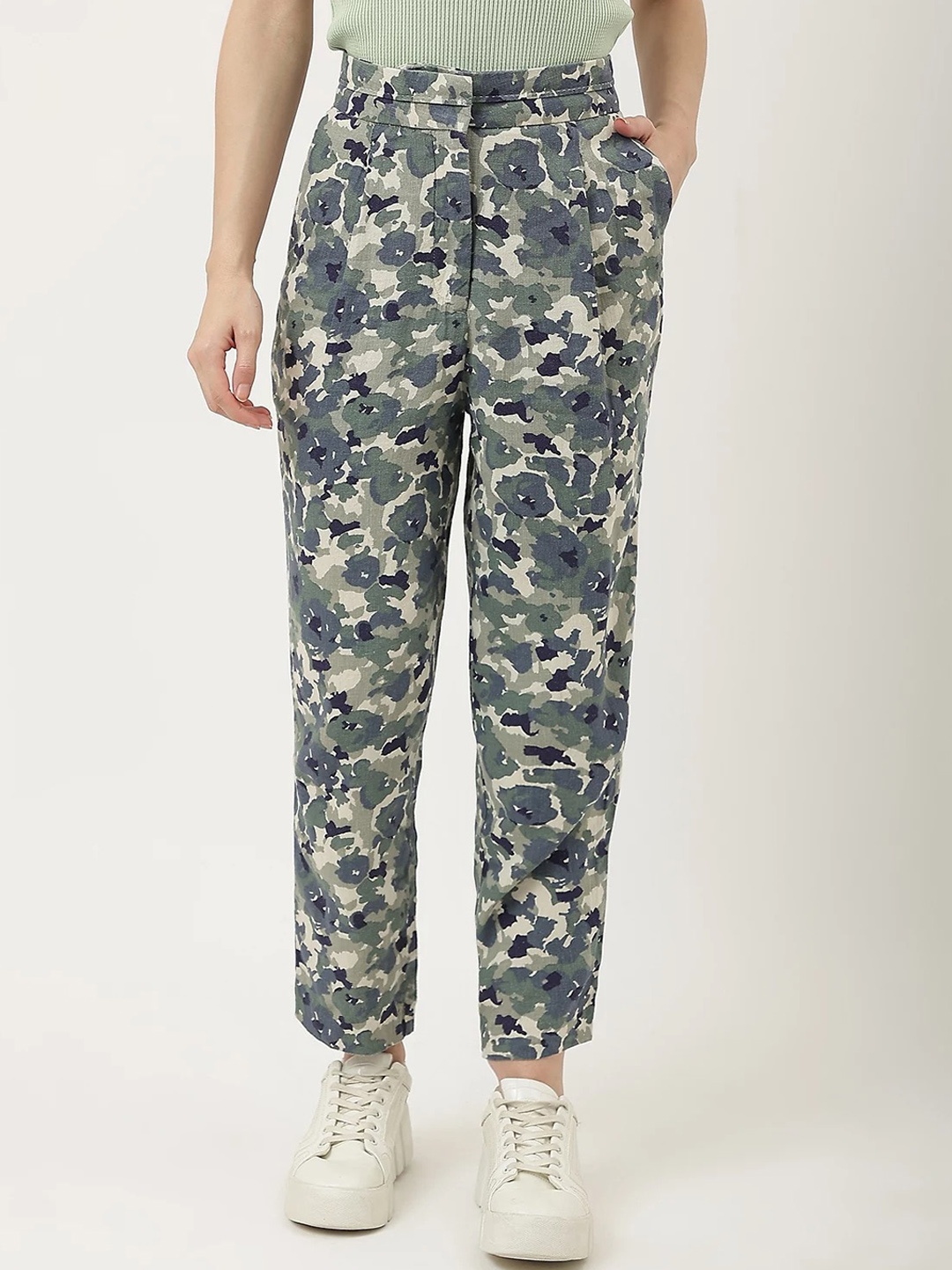 Marks & Spencer Women Camouflage Printed Tapered Fit High-Rise Cropped Trouser, Grey
Marks & Spencer Women Camouflage Printed Tapered Fit High-Rise Cropped Trouser, Grey