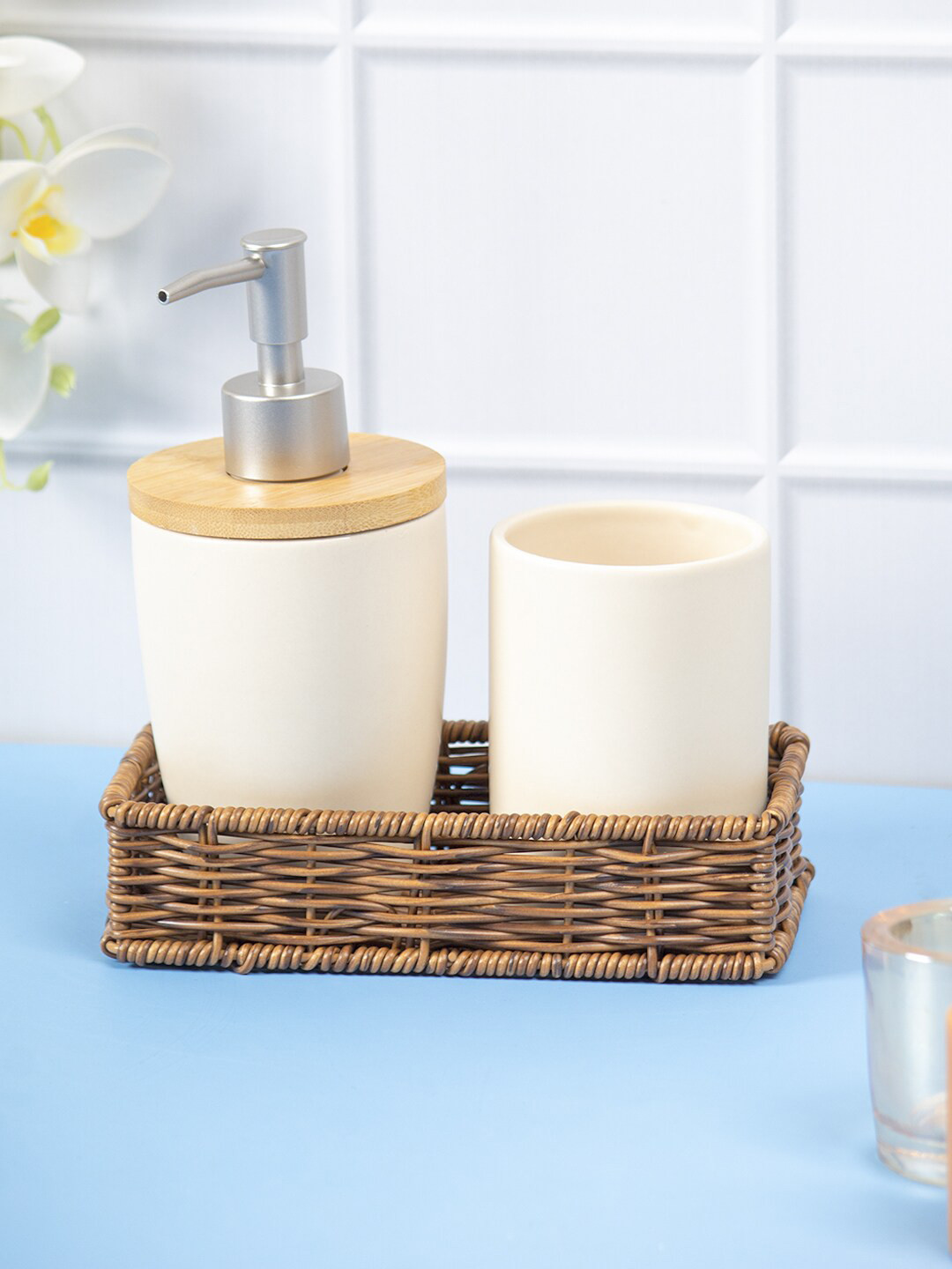 MARKET99 Cream & Brown 3 Pcs Ceramic Soap Dispenser With Toothbrush Holder & Tray
MARKET99 Cream & Brown 3 Pcs Ceramic Soap Dispenser With Toothbrush Holder & Tray