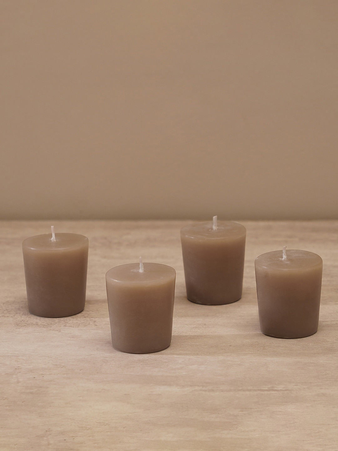 Pure Home and Living 4 Pcs Beige Lavender & Chamomile Fragrance Votive Tea Light Candles
Pure Home and Living 4 Pcs Beige Lavender & Chamomile Fragrance Votive Tea Light Candles