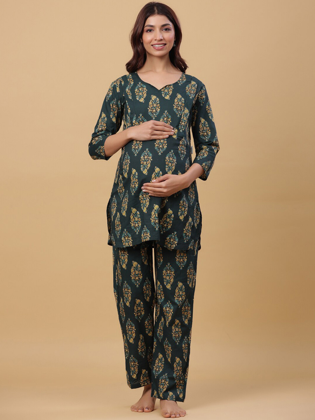 CRAFIQA 2 Piece Floral Printed Pure Cotton Maternity & Nursing Night Suit, Green 
CRAFIQA 2 Piece Floral Printed Pure Cotton Maternity & Nursing Night Suit, Green