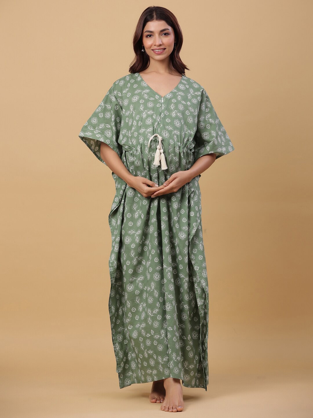 Ikk Kudi by Seerat Floral Printed Maternity Pure Cotton Maxi Kaftan Nightdress, Green
Ikk Kudi by Seerat Floral Printed Maternity Pure Cotton Maxi Kaftan Nightdress, Green