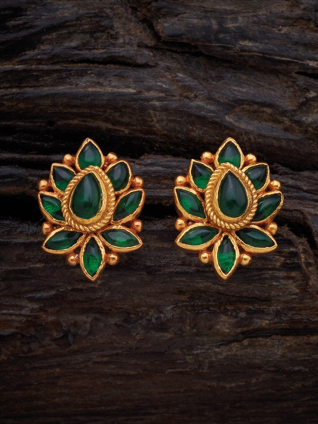 Kushal's Fashion Jewellery Gold-Plated 92.5 Pure Silver Floral Studs Earrings, Green
Kushal's Fashion Jewellery Gold-Plated 92.5 Pure Silver Floral Studs Earrings, Green