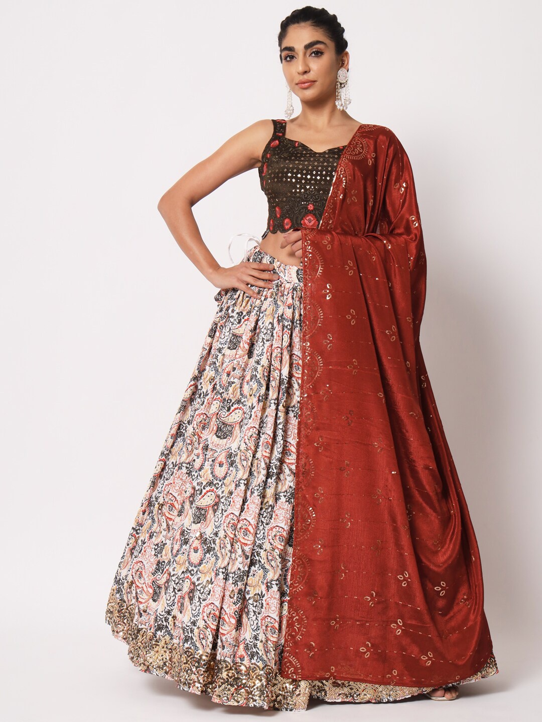 SHUBHKALA Embroidered Thread Work Semi-Stitched Lehenga & Unstitched Blouse With Dupatta, White
SHUBHKALA Embroidered Thread Work Semi-Stitched Lehenga & Unstitched Blouse With Dupatta, White