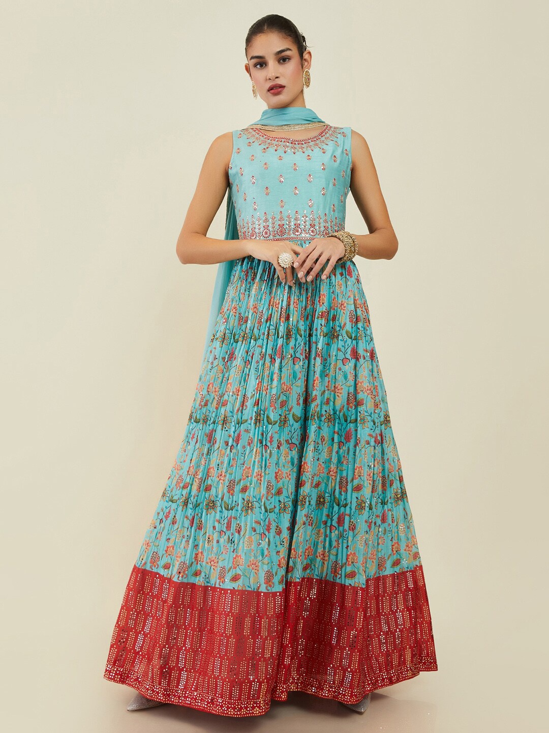 Soch Women Floral Printed Pleated Sequinned Pure Cotton Kurta with Churidar & Dupatta, Blue
Soch Women Floral Printed Pleated Sequinned Pure Cotton Kurta with Churidar & Dupatta, Blue