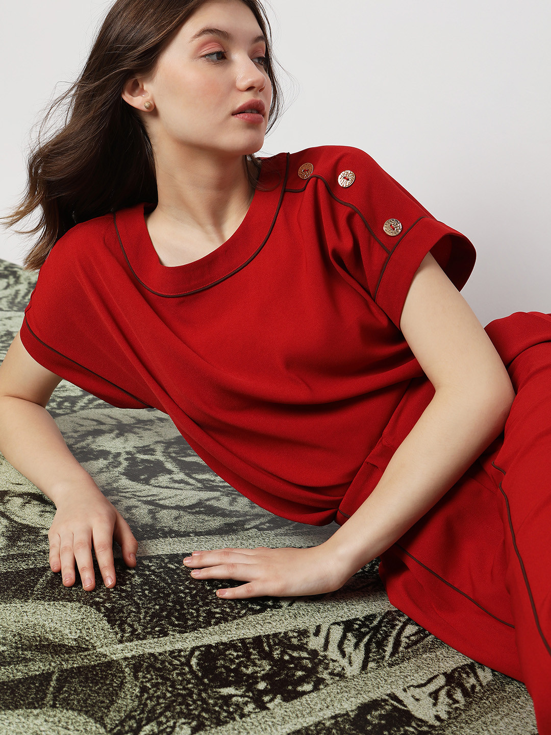 Vero Moda Round Neck Extended Sleeves Top, Red
Vero Moda Round Neck Extended Sleeves Top, Red