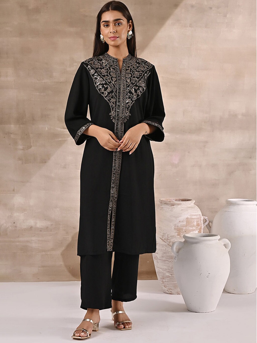 Lakshita Women Ethnic Motifs Embroidered Sequinned Kurta with Palazzos, Black