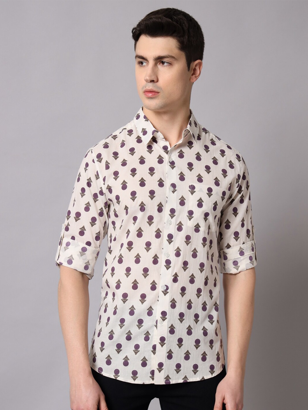 Sutidora Patch Pocket Roll-Up Sleeves Classic Ethnic Motifs Printed Cotton Casual Shirt, Off white
Sutidora Patch Pocket Roll-Up Sleeves Classic Ethnic Motifs Printed Cotton Casual Shirt, Off white