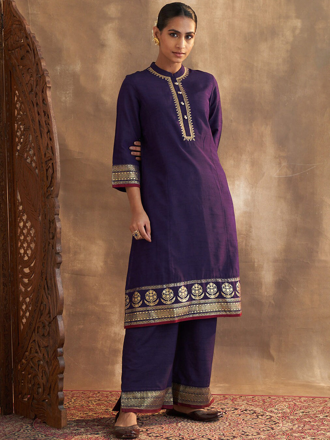 Lakshita Women Plus Size Ethnic Motifs Embroidered Kurta With Palazzos, Purple
Lakshita Women Plus Size Ethnic Motifs Embroidered Kurta With Palazzos, Purple