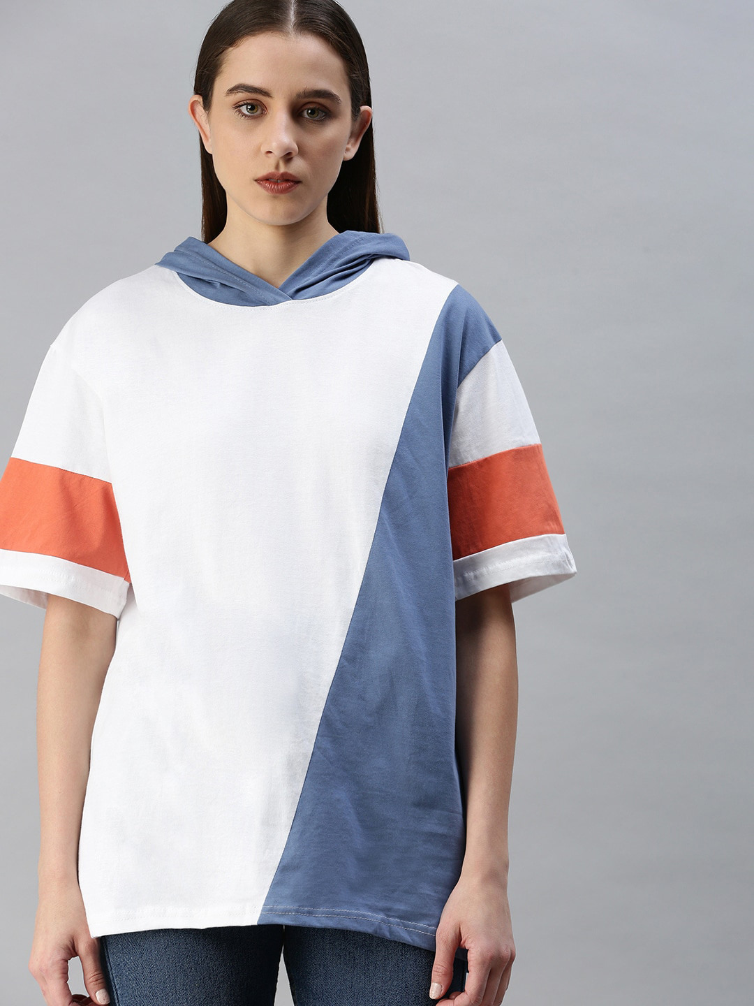 Rodzen Women Colourblocked Printed Hooded Oversize Fitted Pure Cotton T-shirt, White
Rodzen Women Colourblocked Printed Hooded Oversize Fitted Pure Cotton T-shirt, White