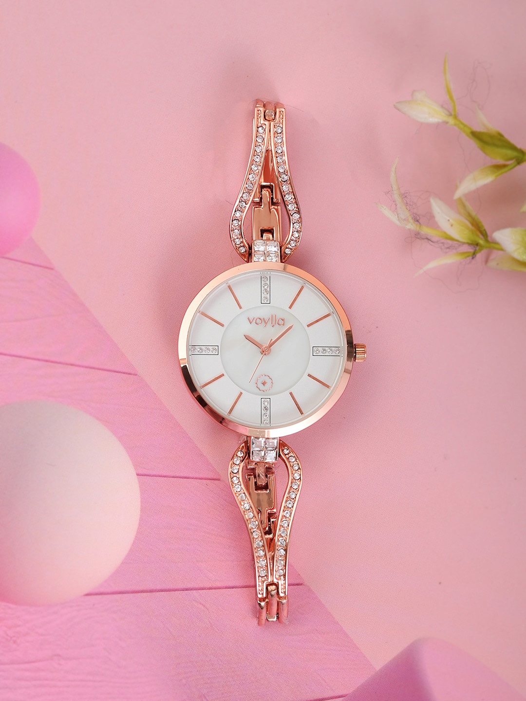 Voylla Women Dial & Stainless Steel Bracelet Style Straps Analogue Watch 8905124489767, White
Voylla Women Dial & Stainless Steel Bracelet Style Straps Analogue Watch 8905124489767, White