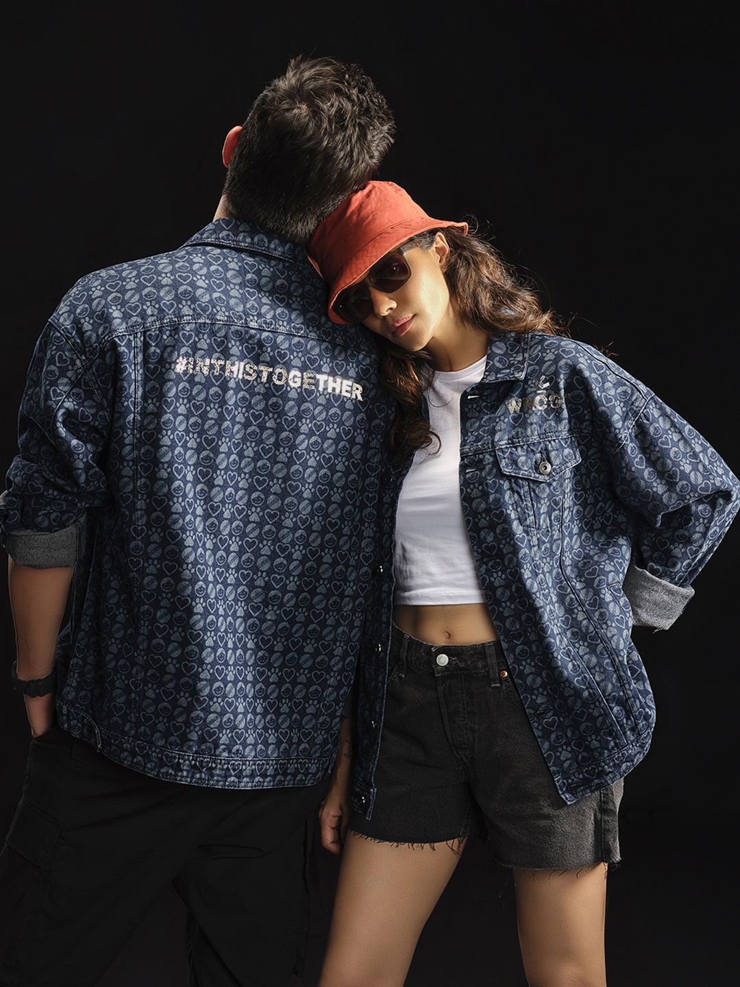 WROGN Unisex Conversational Typography Printed Boxy Fit Pure Cotton Denim Jacket, Navy blue
WROGN Unisex Conversational Typography Printed Boxy Fit Pure Cotton Denim Jacket, Navy blue