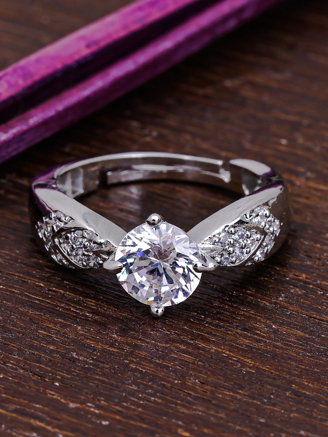 Pissara by Sukkhi 925 Sterling Silver Rhodium-Plated CZ-Studded Adjustable Finger Ring
Pissara by Sukkhi 925 Sterling Silver Rhodium-Plated CZ-Studded Adjustable Finger Ring
